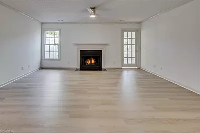 386 Sherwood Oaks Drive, Asheboro, NC 27205 - Photo 8