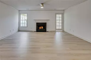 386 Sherwood Oaks Dr, Asheboro, NC 27205 - Photo 8