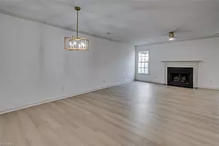 386 Sherwood Oaks Dr, Asheboro, NC 27205 - Photo 14