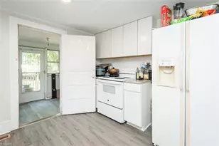 735 Everett St, Burlington, NC 27215 - Photo 4