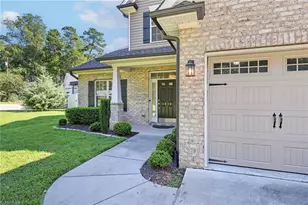 1016 Somerset Dr, Winston-Salem, NC 27103 - Photo 2