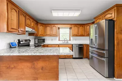 3202 Overlook Court, Burlington, NC 27215 - Photo 14