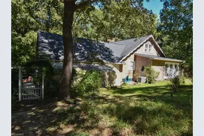 501 Westchester Drive, High Point, NC 27262 - Photo 10