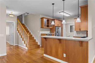 548 Little Creek Dr, Graham, NC 28253 - Photo 4