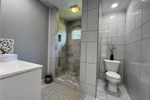 118 Triplett St, Jonesville, NC 28642 - Photo 16