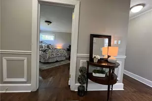 118 Triplett St, Jonesville, NC 28642 - Photo 6
