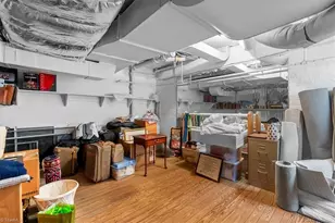 404 Country Club Dr, Greensboro, NC 27408 - Photo 40