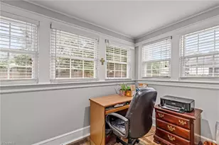 606 Cedar St, Eden, NC 27288 - Photo 16