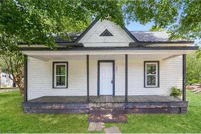 521 E 1st Street, Lexington, NC 27292 - Photo 1
