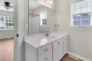 21 Oak Meadow Ln, Thomasville, NC 27360 - Photo 16