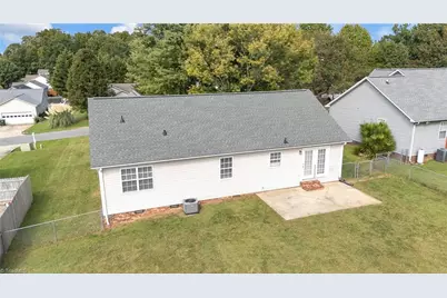 21 Oak Meadow Lane, Thomasville, NC 27360 - Photo 36