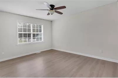 21 Oak Meadow Lane, Thomasville, NC 27360 - Photo 14