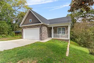 836 Garner St, Mocksville, NC 27028 - Photo 4