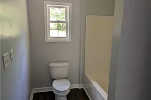 1113 Willow St, Eden, NC 27288 - Photo 14