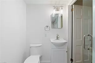 5306 Guida Dr, Greensboro, NC 27410 - Photo 32