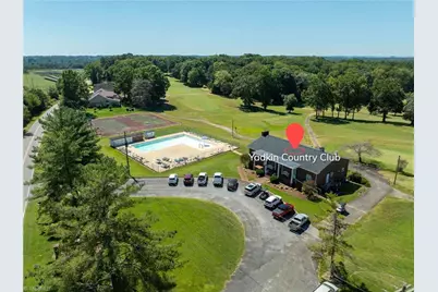 2553 Country Club Road, Yadkinville, NC 27055 - Photo 14