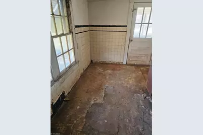 491 Pleasant Hill Drive, Elkin, NC 28621 - Photo 8