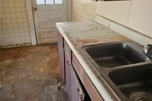 491 Pleasant Hill Dr, Elkin, NC 28621 - Photo 6