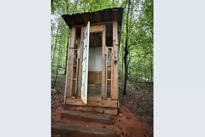 7680 Donnaha Road, Tobaccoville, NC 27050 - Photo 18