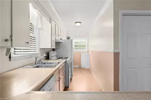 108 Hinshaw Ave, Yadkinville, NC 27055 - Photo 10