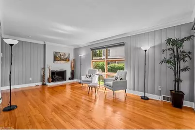 204 Rockspring Drive, Thomasville, NC 27360 - Photo 6