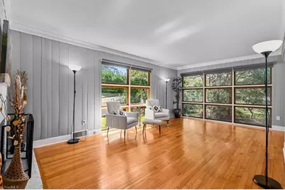 204 Rockspring Drive, Thomasville, NC 27360 - Photo 4