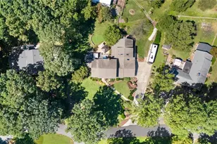 4 Kempton Dr, Greensboro, NC 27406 - Photo 44