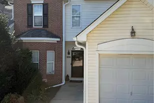 306 Misty Waters Ln, Jamestown, NC 27282 - Photo 2