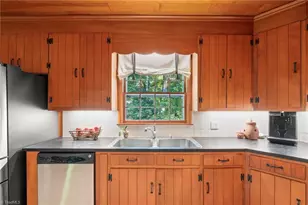 510 Otteray Ave, High Point, NC 27262 - Photo 14