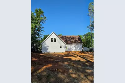 1320 Robins Nest, Asheboro, NC 27203 - Photo 2