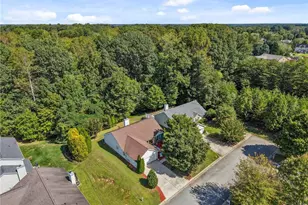 6424 Highland Oak Dr, Greensboro, NC 27410 - Photo 28