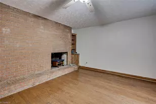 4142 Sadie Rd, Seagrove, NC 27341 - Photo 8