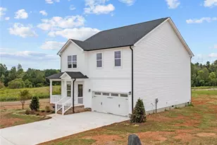 6820 Steeplegate Dr, Burlington, NC 27215 - Photo 2