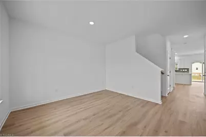 6820 Steeplegate Drive, Burlington, NC 27215 - Photo 4