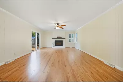 604 Salisbury Street, Kernersville, NC 27284 - Photo 16