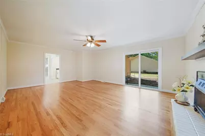 604 Salisbury Street, Kernersville, NC 27284 - Photo 18