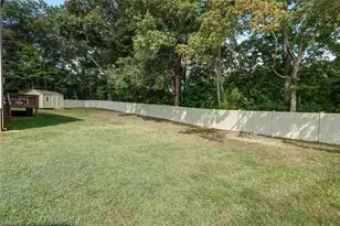 2806 Splitbrooke Dr, High Point, NC 27265 - Photo 24