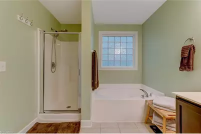 2806 Splitbrooke Drive, High Point, NC 27265 - Photo 16