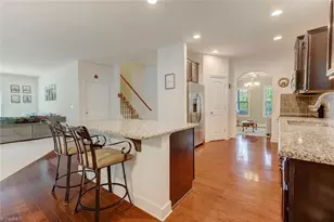 2806 Splitbrooke Dr, High Point, NC 27265 - Photo 6