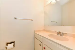 811 Scott Ave, Greensboro, NC 27403 - Photo 12