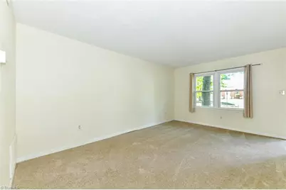 811 Scott Avenue, Greensboro, NC 27403 - Photo 6