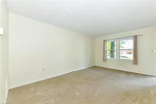 811 Scott Ave, Greensboro, NC 27403 - Photo 6