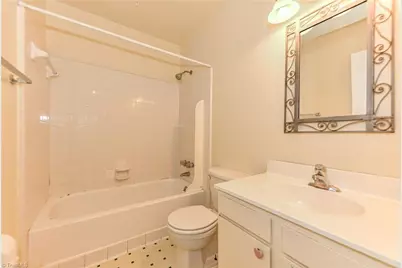 811 Scott Avenue, Greensboro, NC 27403 - Photo 18