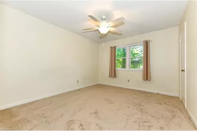 811 Scott Avenue, Greensboro, NC 27403 - Photo 16