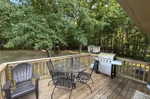 220 Knollwood Dr, Eden, NC 27288 - Photo 4