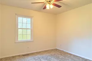 2110 Newell St, Ramseur, NC 27316 - Photo 32