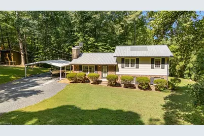 2110 Newell Street, Ramseur, NC 27316 - Photo 2