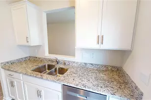 1139 Evelynnview Ln, Kernersville, NC 27284 - Photo 4