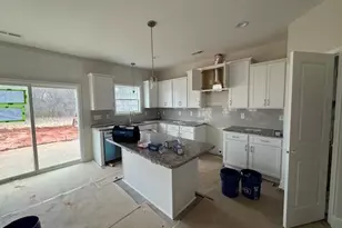 1366 Dandridge Dr, Kernersville, NC 27284 - Photo 6