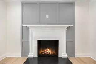 2200 Hathaway Dr, Greensboro, NC 27408 - Photo 8